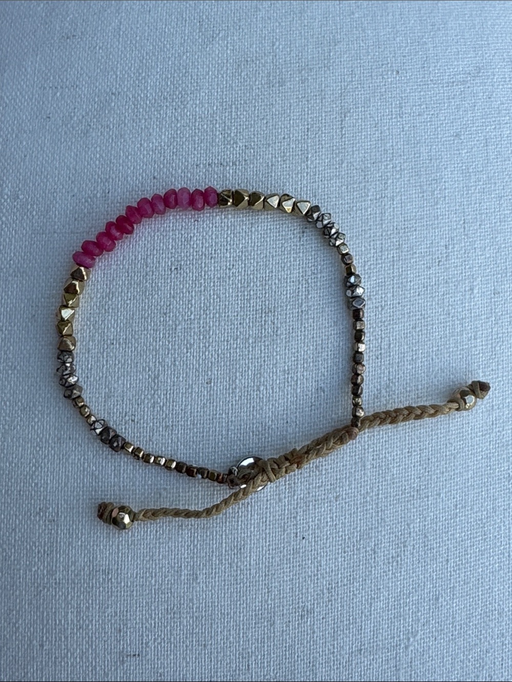 Stella & Dot pull beaded bracelet